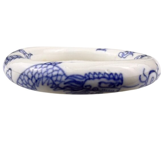 Chinese-Inspired Ceramic Dragon Blue & White Bangle Bracelet Round 8" Diameter - Picture 1 of 6